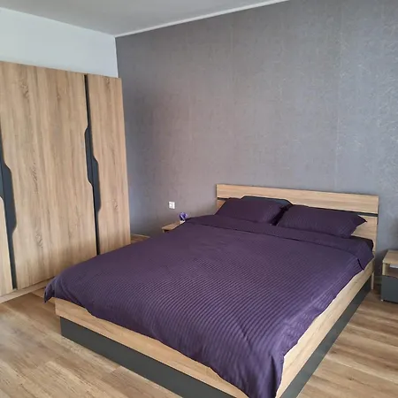 아파트 Homeviza Yambol